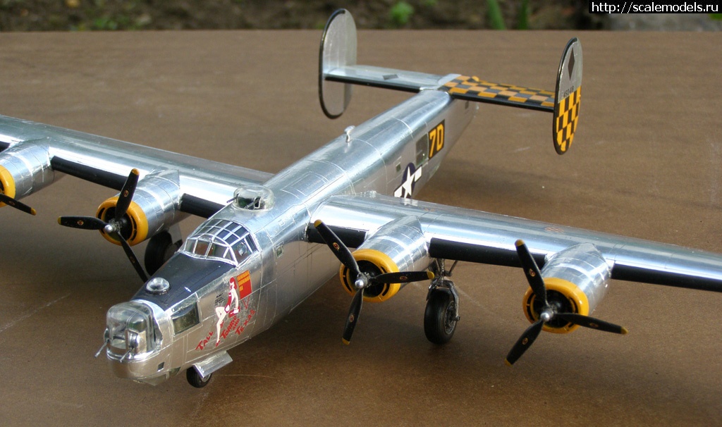 1466428679_1.jpg :  Pin-Up-2 -  1:72  