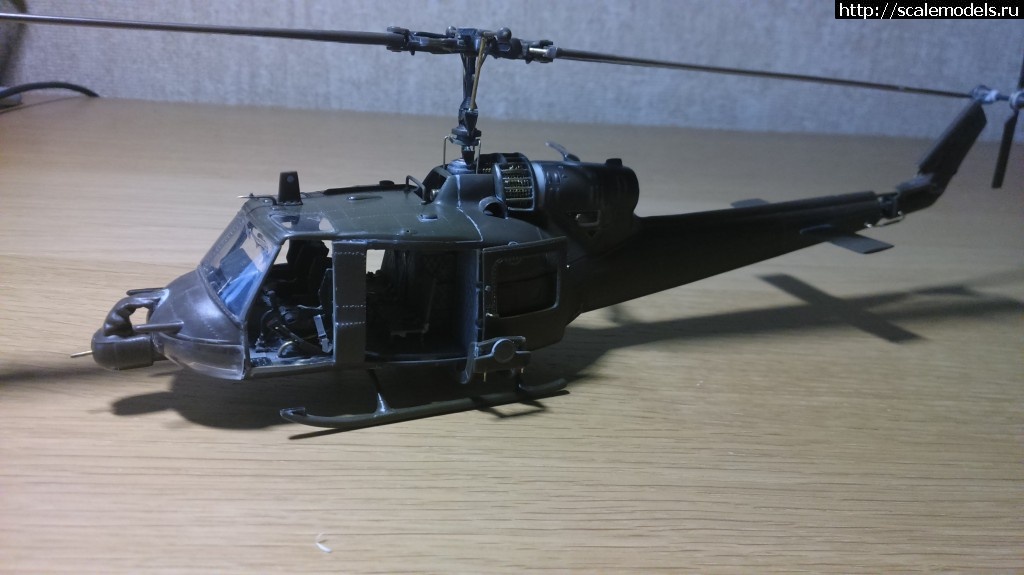 1469465378_DSC_0191.jpg : UH-1 Huey Frog Revell 1:48  