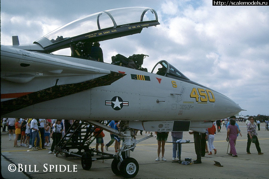 1481783622_f-14a_7_of_8.jpg : #1322659/    F-14A VF-124 (NJ450)  