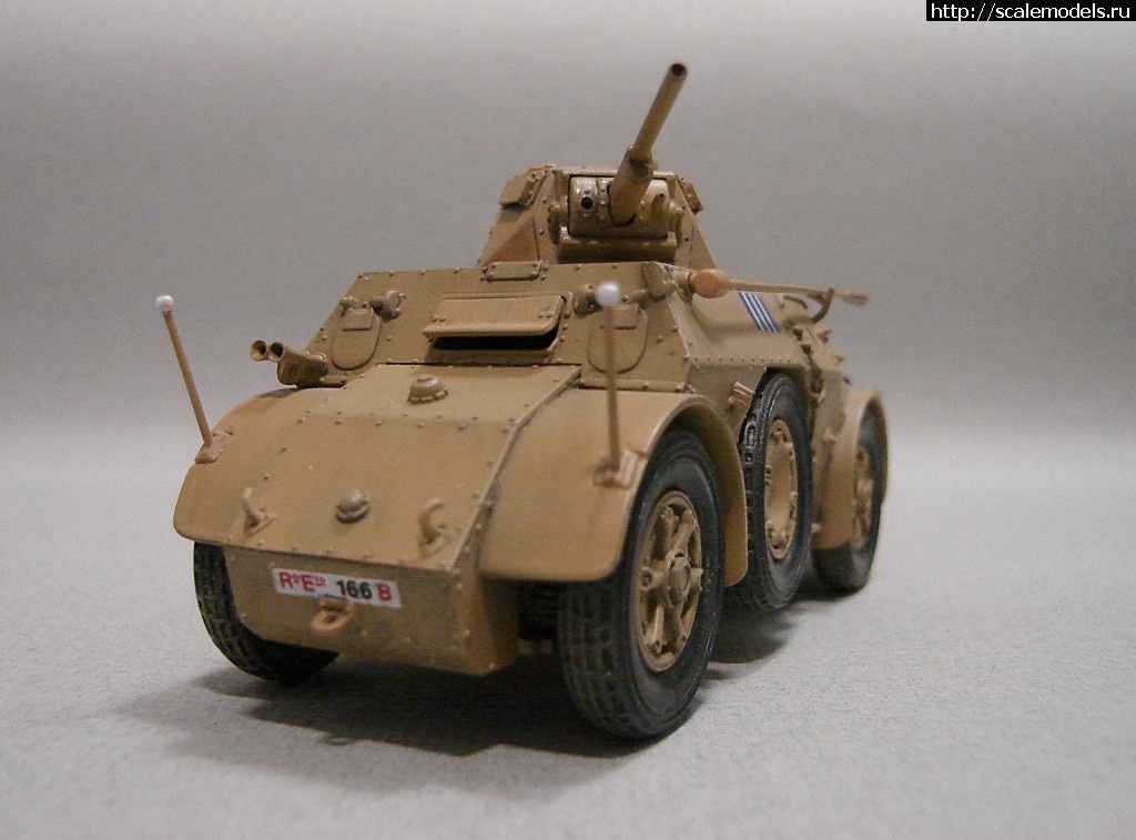 1482954970_04.jpg : #1327088/ Autoblinda AB41 1/48 Italeri   