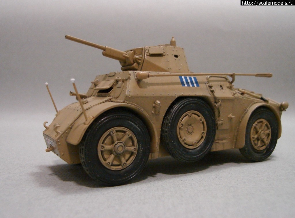 1482954973_05.jpg : #1327088/ Autoblinda AB41 1/48 Italeri   