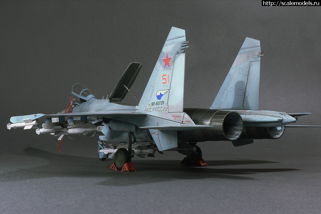 1486237697_s06-1.jpg :   - Flankers 1/72  