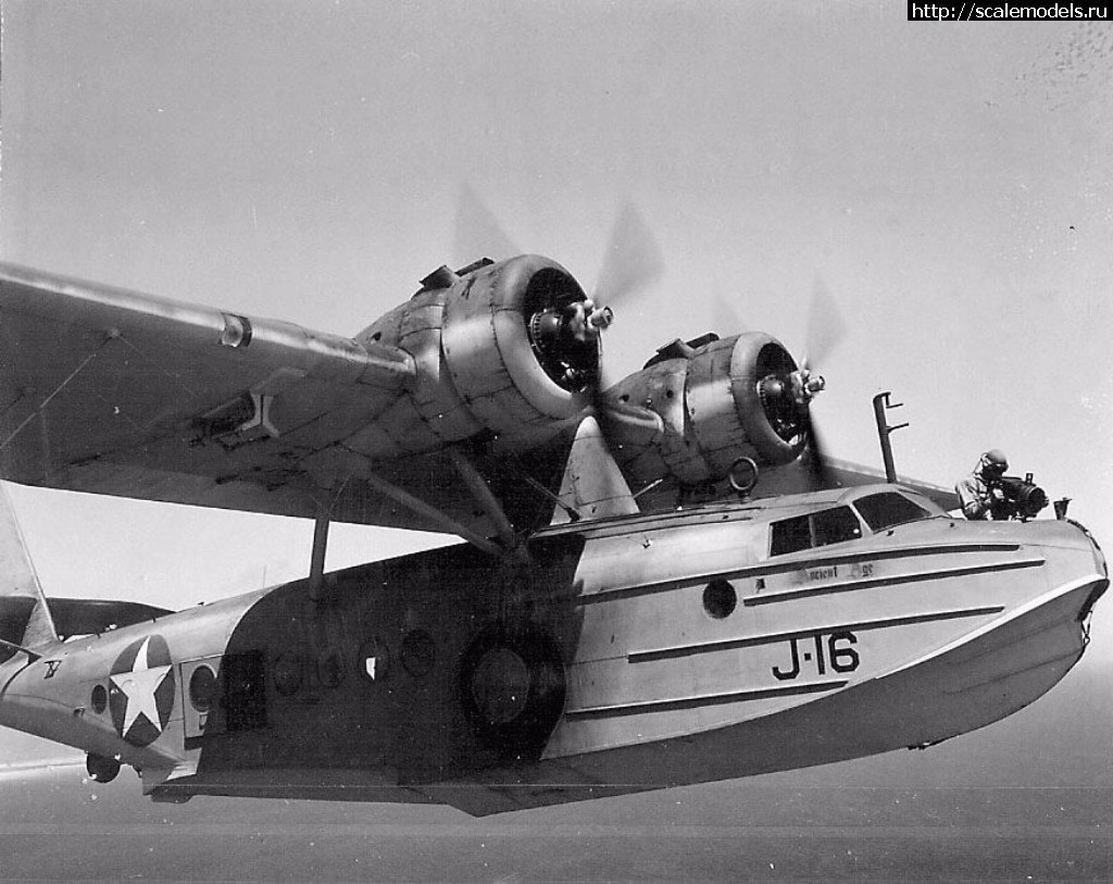 1494955951_photographer-shoots-from-the-nose-of-a-sikorsky-jrs-1-off-the-coast-of-california-during-world-war-ii_18527576398_o.jpg : #1380345/ Sikorsky JRS-1  Special hobby 1/72  