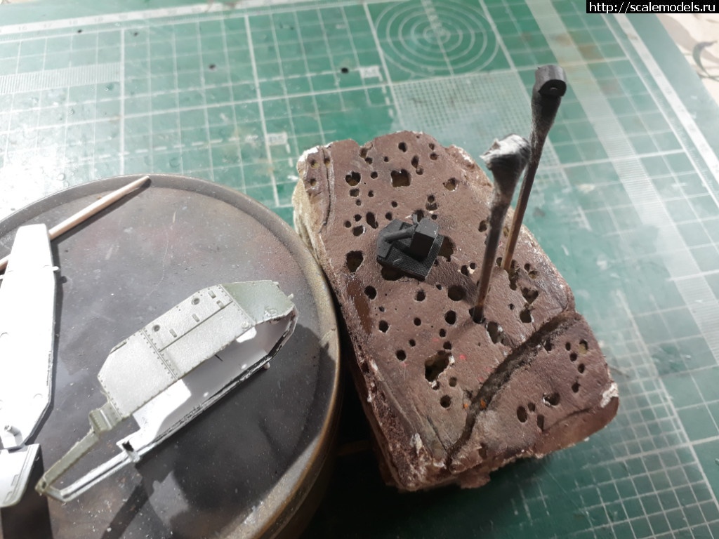 1499835855_20170709_153718.jpg : #1395847/ SPG Renault FT 1/72 !  