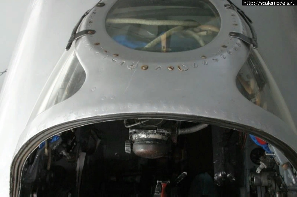 1505653236_Mig17windscreen.jpg : #1415079/   -15   Squadron   1/32  