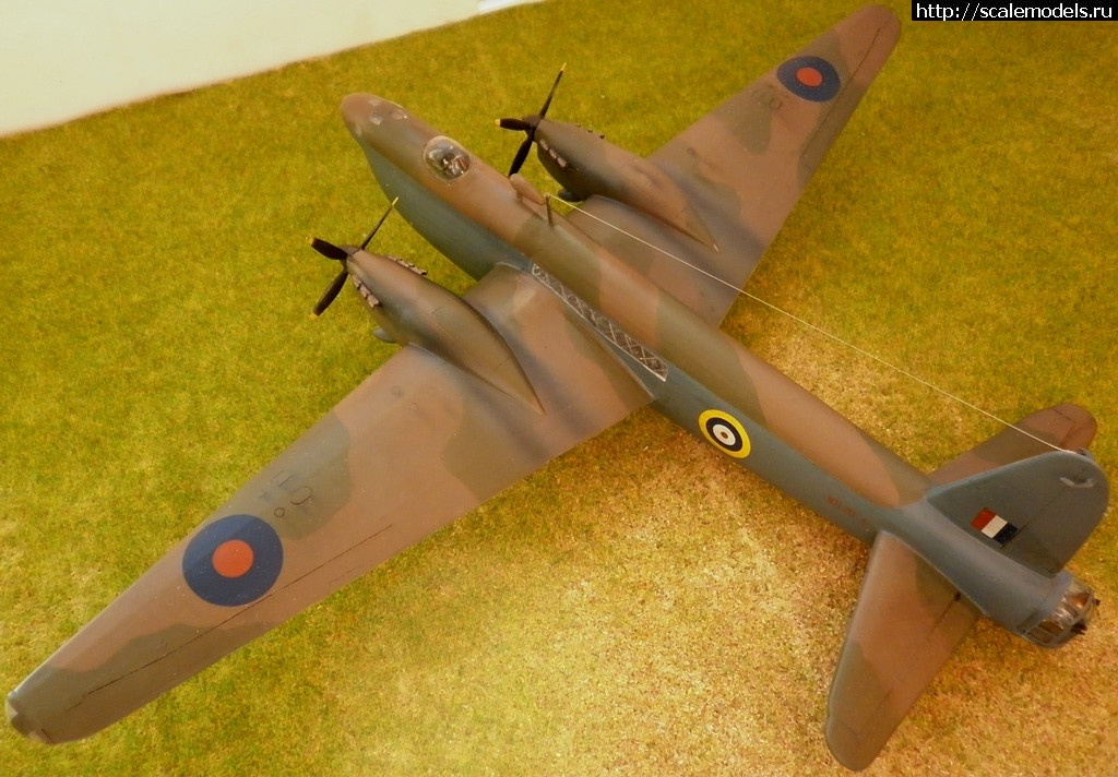 1509343674_P1010645.JPG : #1426723/ Vickers Wellington MkVI , Revell +Unicraft ,1 /72   