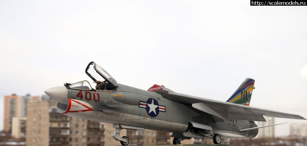 1520938943_lR3G3URK9D4.jpg : Eduard/Hasegawa 1/48 F-8 Crusader  