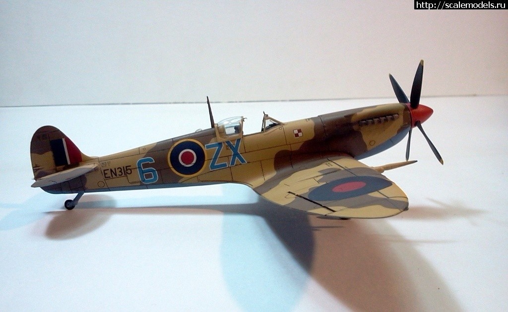 1521413189_1510416822_2017-11-11-20-55-31.jpg :     - Spitfire 1/72  