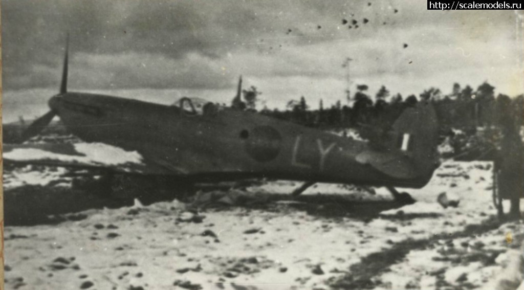 1523001472_spit.jpg : #1470008/ British Aviation Colours of WWII  