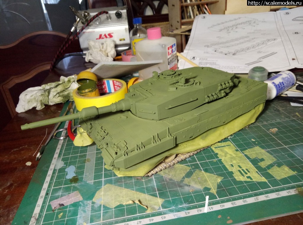 1526627068_P80518-095636.jpg : #1480358/ Leopard 2A4 Hobbyboss 1/35 !  