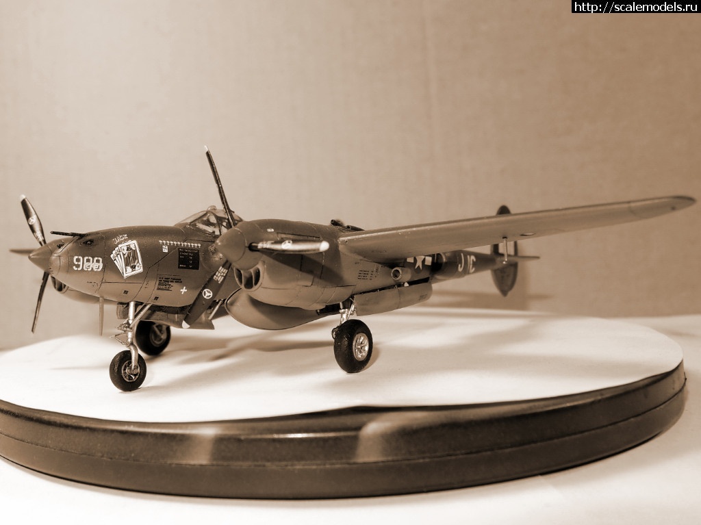 1530471879_57-2-bw.jpg : #1490411/ MPM/Academy 1/72 Lockheed P-38J-10-L...(#12245) -   