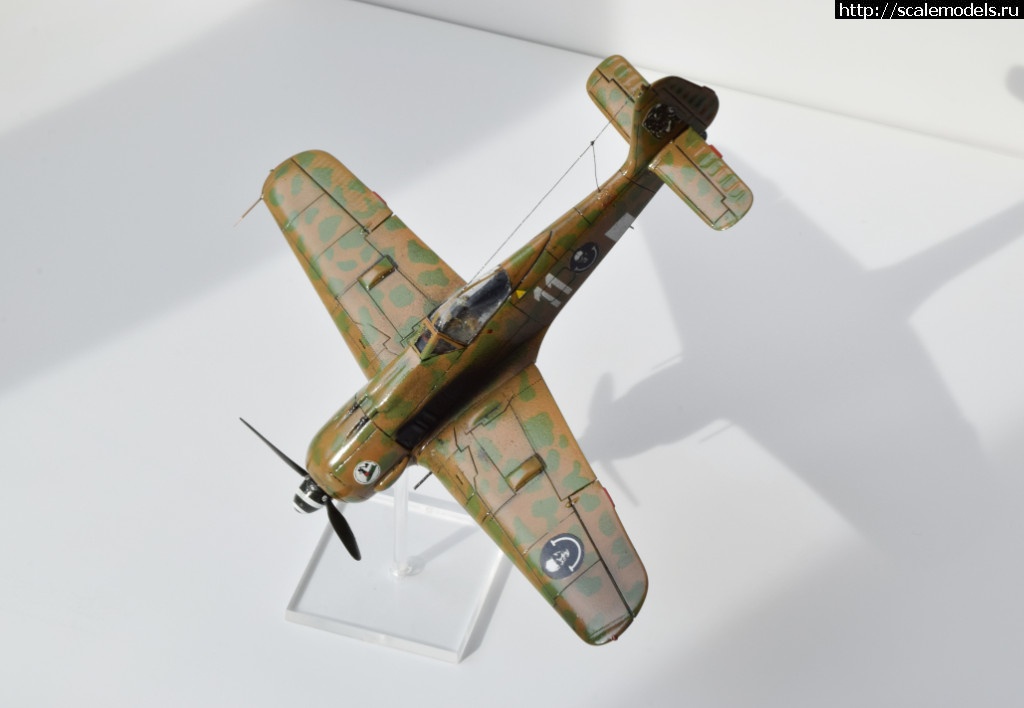 1534436891_DSC_0029.JPG : Fw-190F-8 .  - 1/72 Academy  