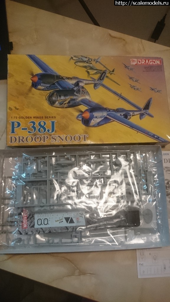 1537310423_DSC_0179.JPG : Re: P-38J Droop snoot 1/72 Dragon/ P-38J Droop snoot 1/72 Dragon  