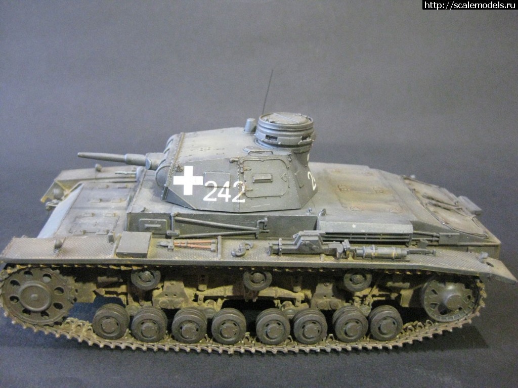 1539514320_IMG_9276.JPG : #1509970/ Pz-3 Ausf D Miniart 1\35 !  