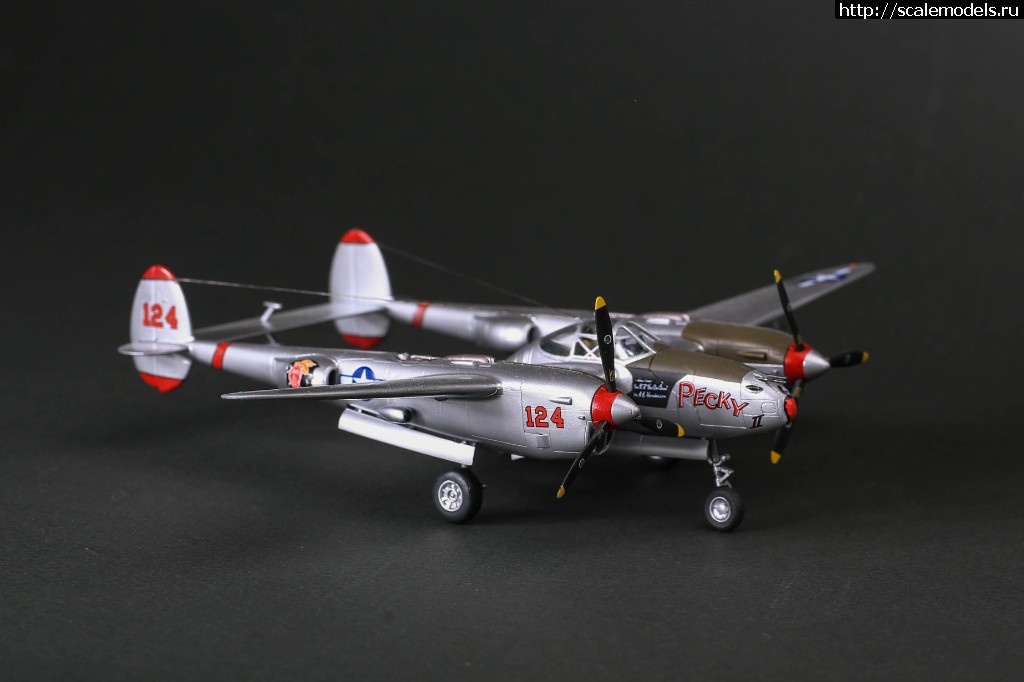 1543934844_235B1888.jpg : #1520187/ P-38L-5-LO 1/72 Hobby boss   