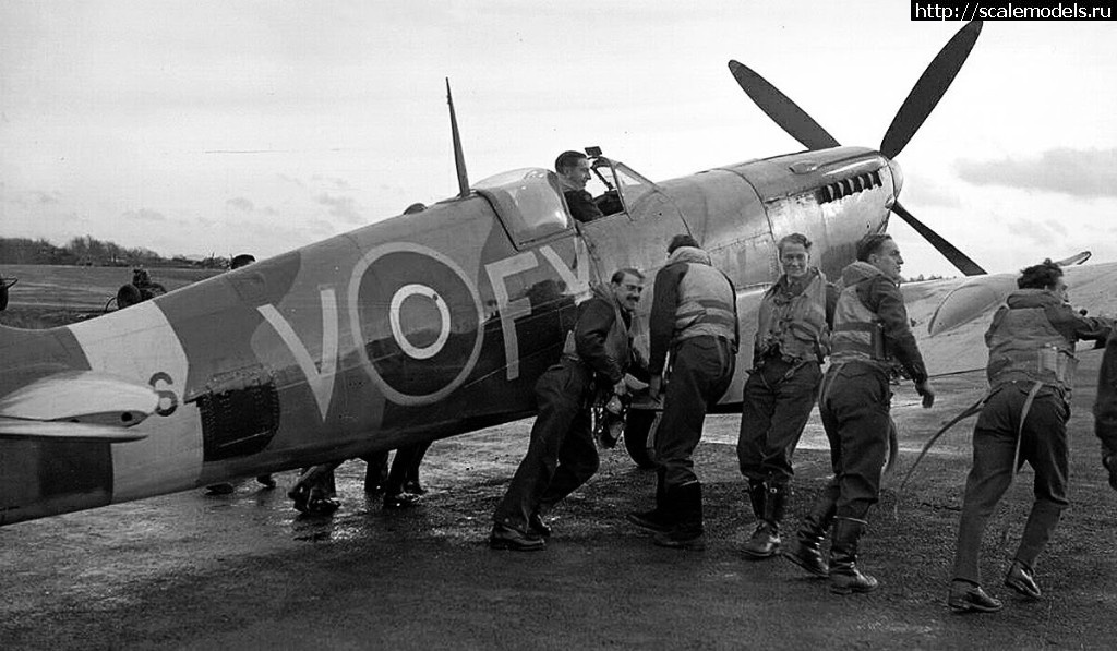 1550150918_Spitfire-611Sqn.jpg : #1536384/ Eduard 1/48 Spitfire Mk.IXc  (#12849) -   