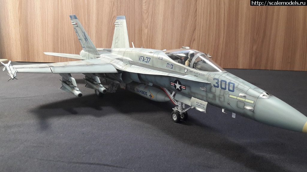 1563094668_20190708_200608.jpg : Academy 1/32 F/A-18C Hornet(#13288) -   