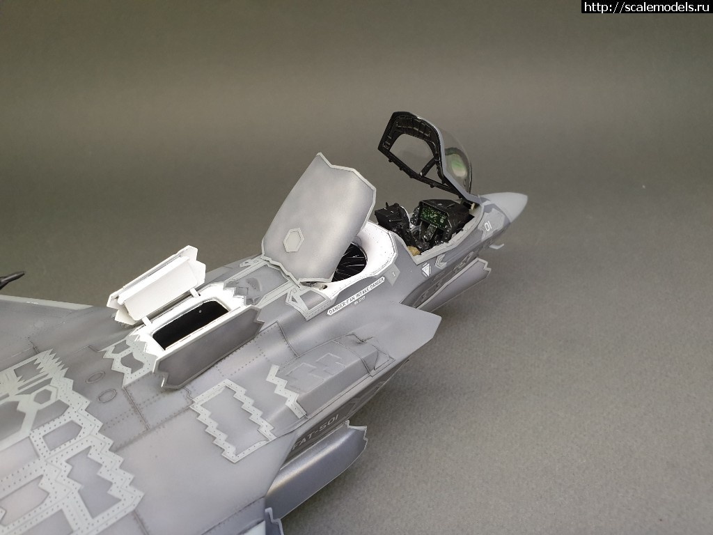 1563615772_20190718_193949.jpg : #1562890/ 1/48 KittyHawk F-35B Lightning II -   