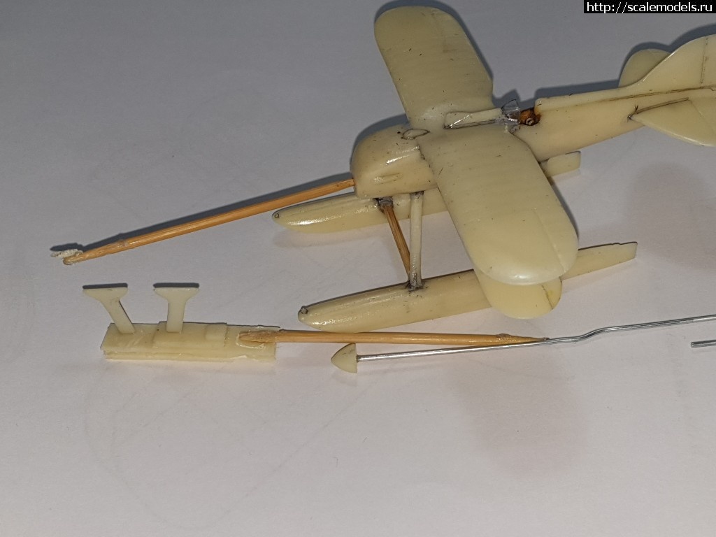 1564728564_20190802_094537.jpg : #1565318/ Curtiss R2C-2 LF Models 1/72    