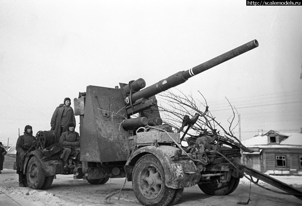 1572365622_f1016724495.jpg : #1581568/  Flak 18/36/37  