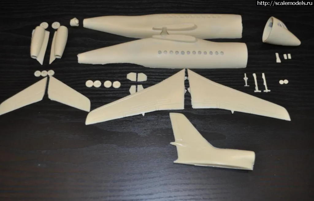 1584112459_8976809.png : #1606576/  Amodel 1/72 Falcon 50 (#12792) -   