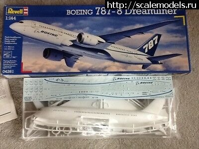 1587057635_New-Revell-04261-1144-Boeing-787-8-Dreamliner-Model.jpg : B-787 1/144 Revell  