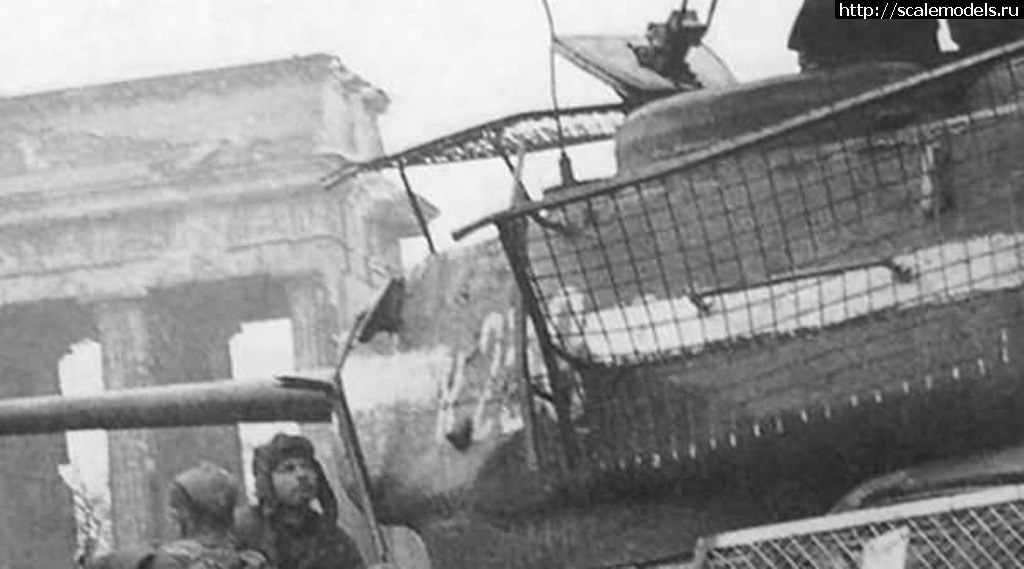 1594930888_setki-t-34-berlin.jpg : #1631650/ -2  1945 (JS-2 Tamiya 1/48)   