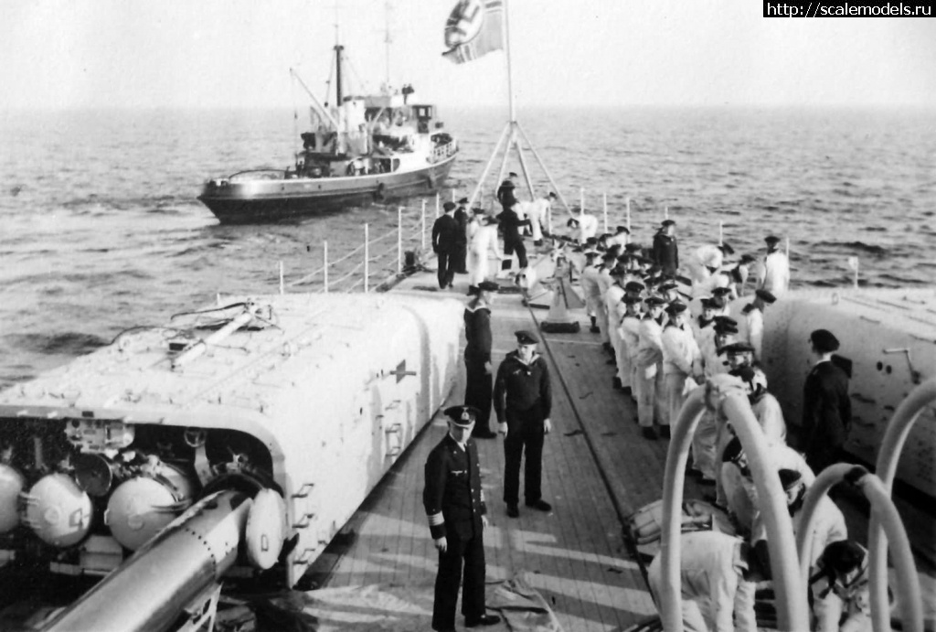 1597090098_Graf_Spee_torpedos.jpg : #1635947/     Deutchland:   ?  