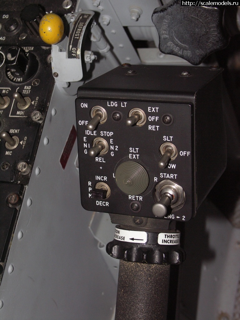 1601113957_HH-1N-158551-cockpit-19.JPG : #1643413/  UH-1N Kitty Hawk 1/48  