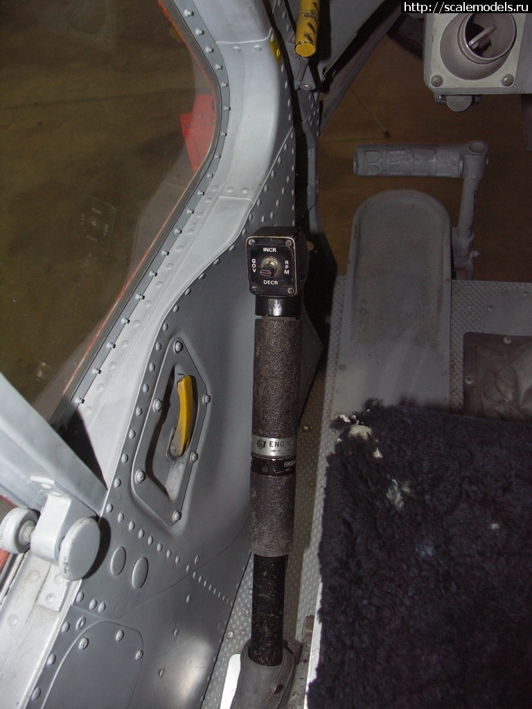 1601114261_HH-1N-158551-cockpit-27.JPG : #1643413/  UH-1N Kitty Hawk 1/48  