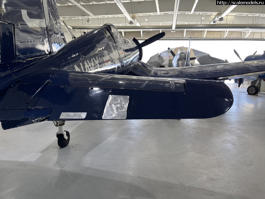 1619502492_3DE23241-B9E0-4718-82DD-497BE9A75287_1_105_c.jpeg : Walk Around Chance Vought F4U/FG-1 Corsair  