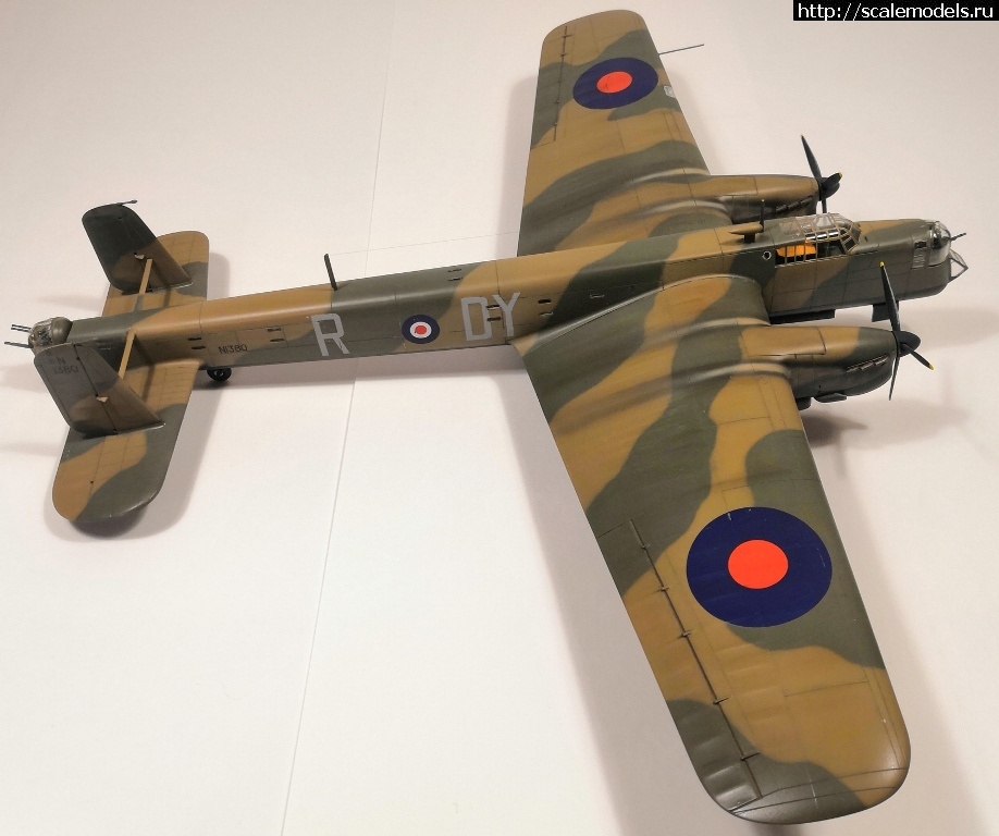 1636282408_IMG_20211107_150522.jpg : #1710257/ Armstrong Whitworth Whitley MkV Airfix 1/72 .  