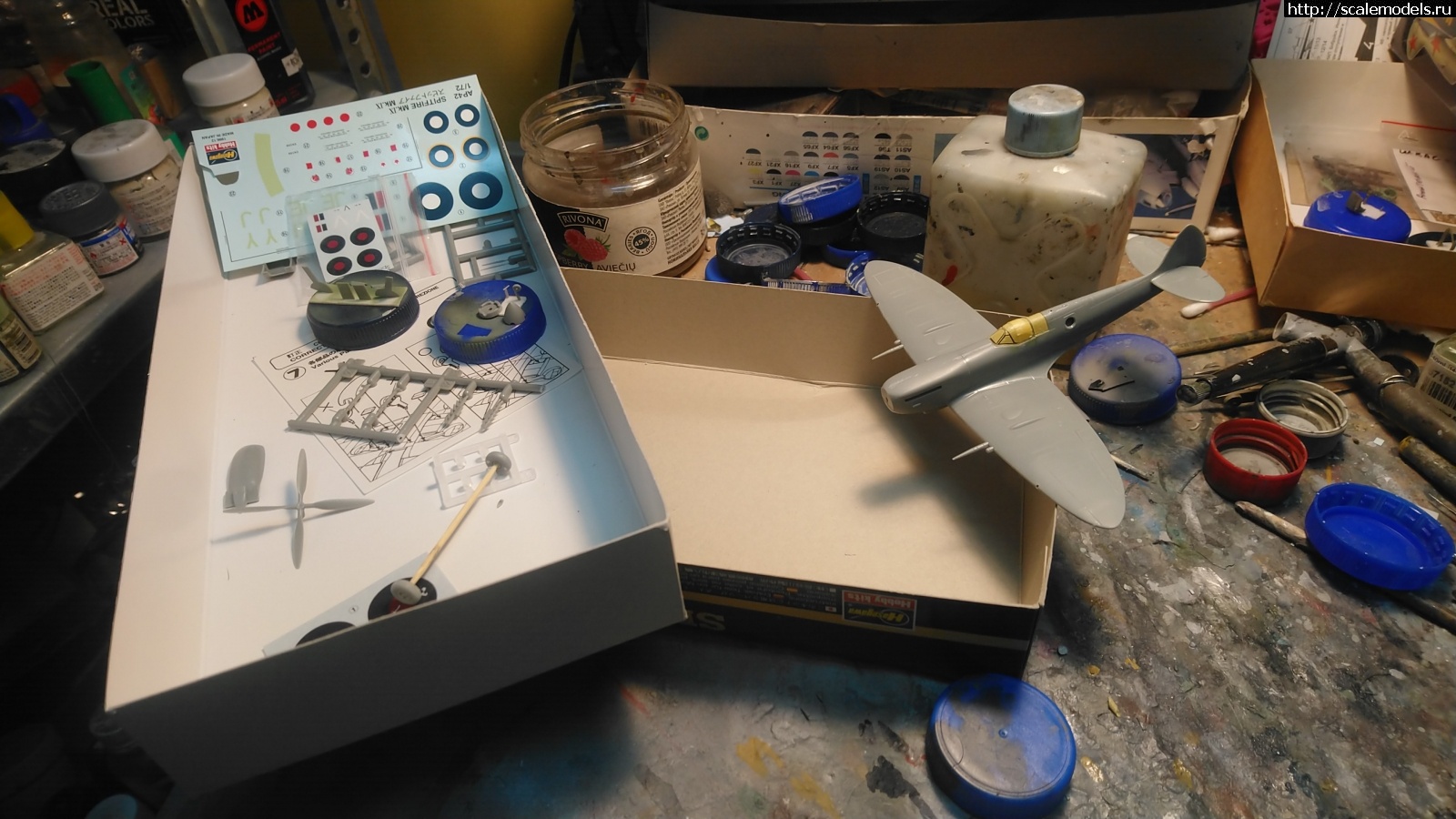 1637013408_IMG-20211115-WA0010.jpeg : #1711752/ Spitfire FR Mk.IXC 1/72 Hasegawa   