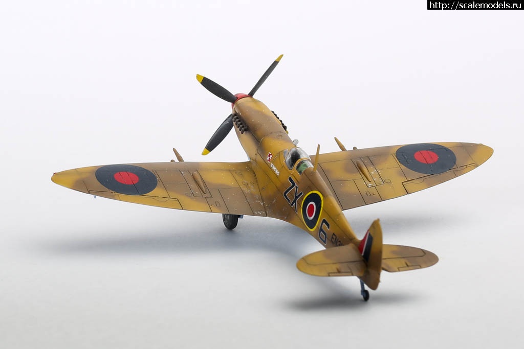 1638209882_235B5812.JPG : #1715261/ Hasegawa 1/72 Spitfire VII Long wing...(#15350) -   