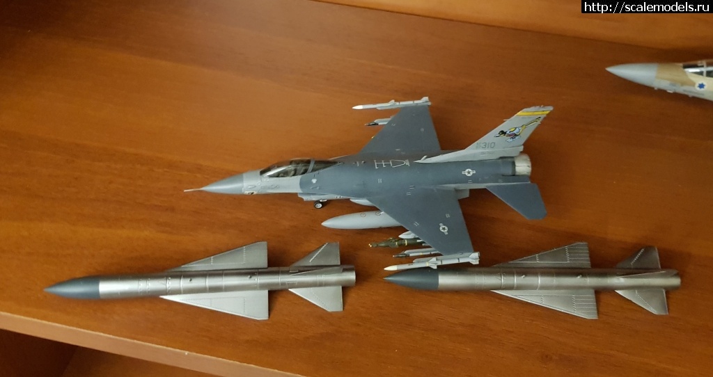 1641676413_20190205_193919.jpg : #1720963/ Mirage 2000 N "Rote Front!" - 1/72 Heller  