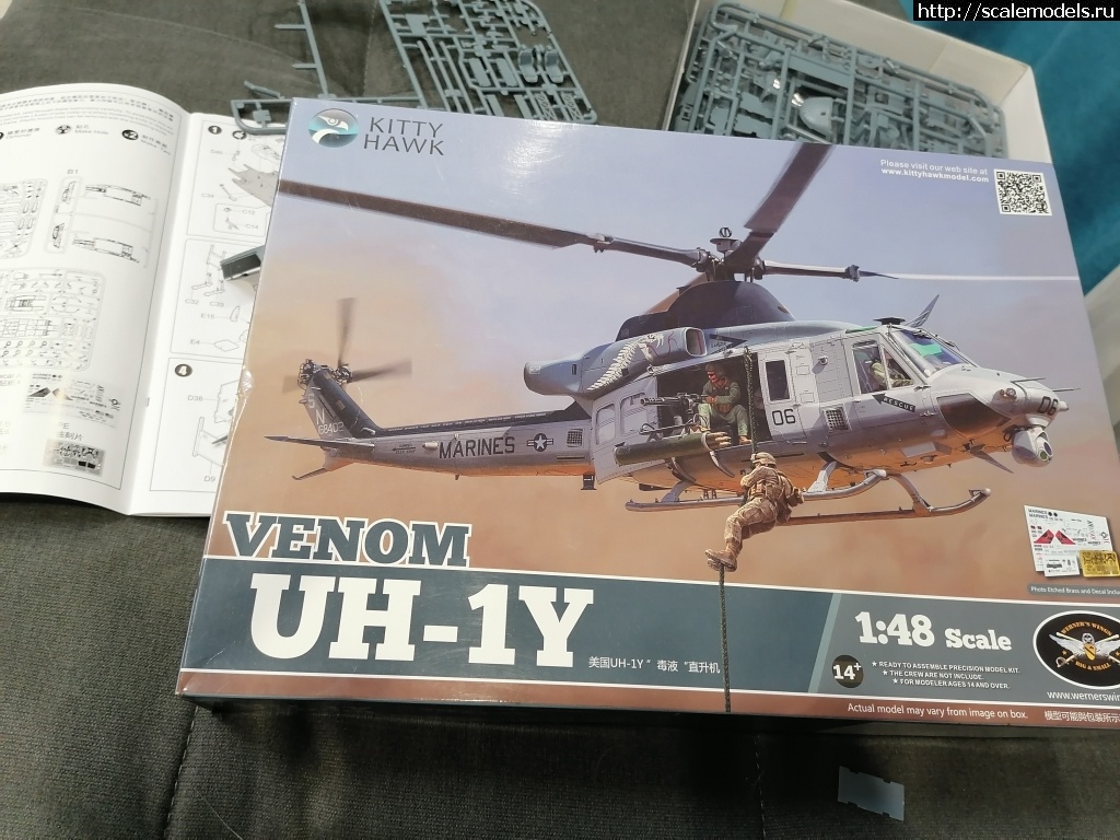 1642671126_IMG_20201207_224319.jpg : UH-1Y Venom 1/48 Kitty Hawk   