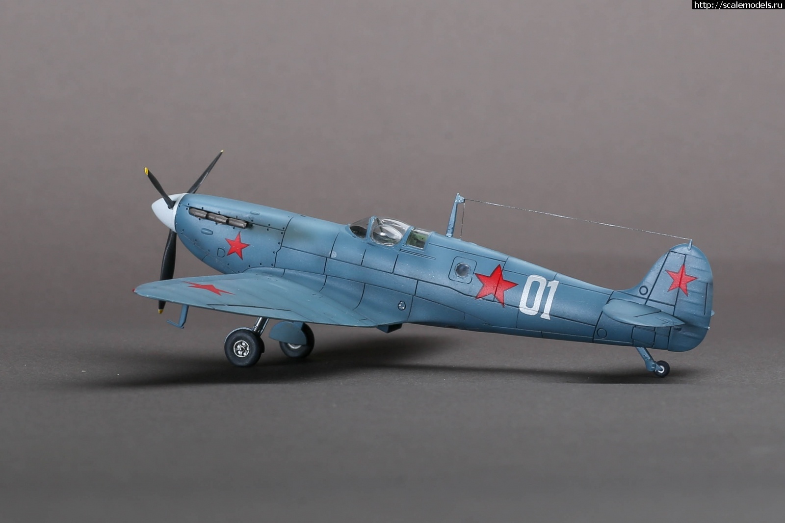 1643313245_235B9704.JPG : #1724410/ Spitfire PR. Mk.lV 1/72 Airfix + Sword vacu canopy   