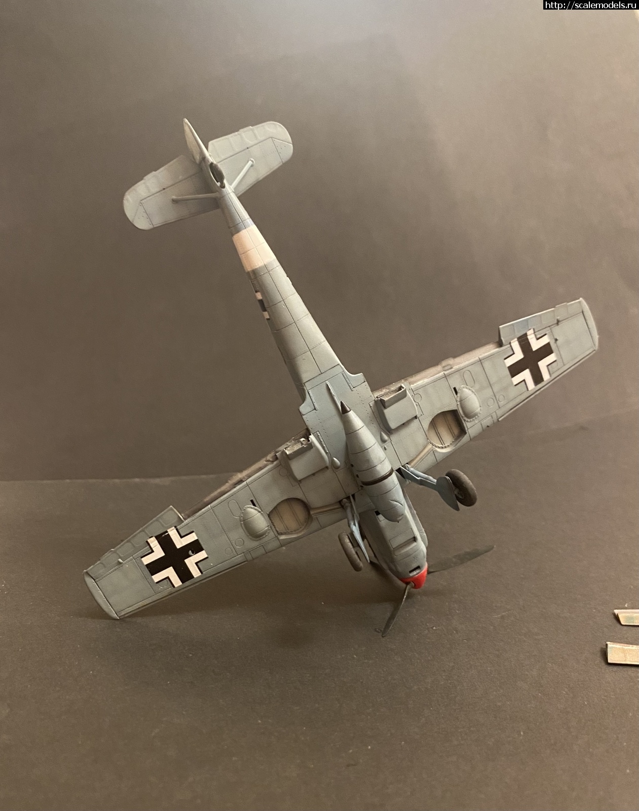 1649793357_78081286-0EDE-42FE-A436-1ECE67D259AA.jpeg : #1735340/ Bf 109E-7trop. 1/72 Tamiya !  