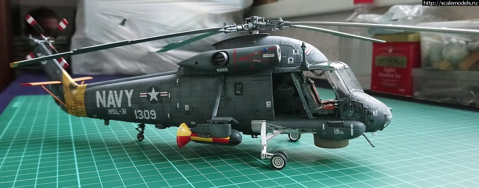 1650130761_116.JPG : #1735770/ SH-2F Seasprite 1/48 Kitty Hawk ()  