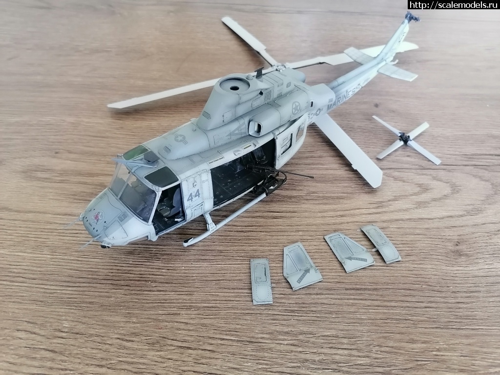 1661779996_IMG_20220829_181729.jpg : #1751616/ UH-1Y Venom 1/48 Kitty Hawk   