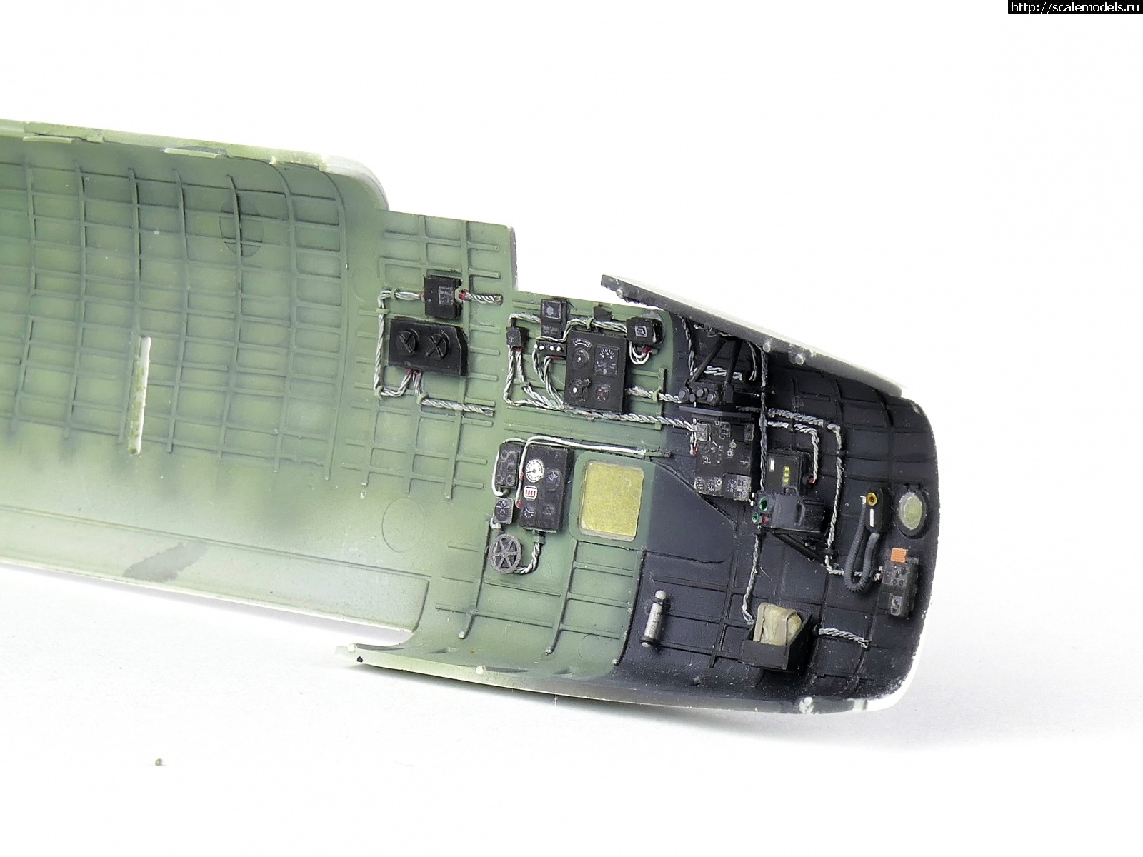 1670426234_Halint14.jpg : #1764132/ Revell 1/72 Handley Page Halifax B.Mk.III  