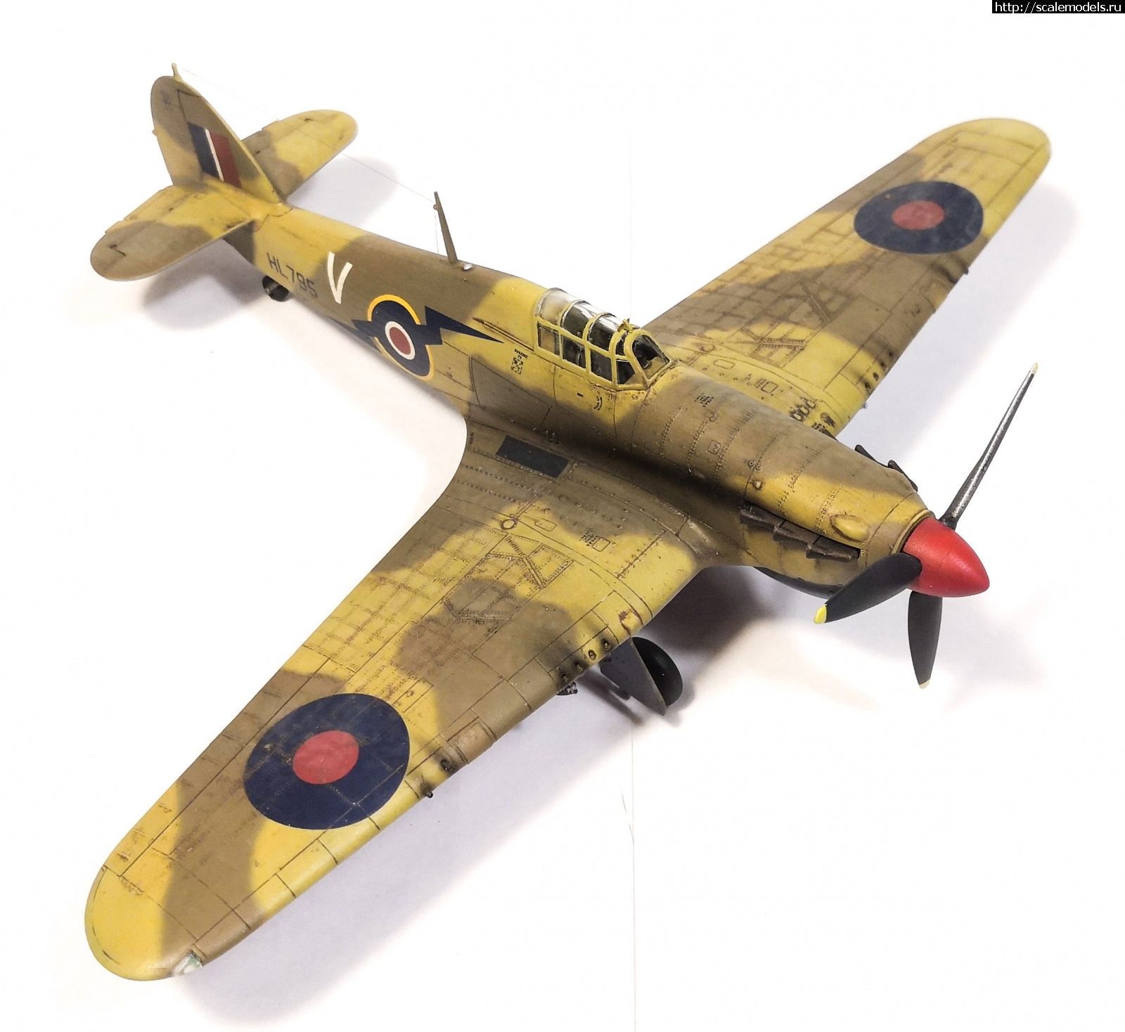 1684692245_PSX_20230521_224727.jpg : #1787391/ Hurricane MkIIb. Arma hobby 1/72   