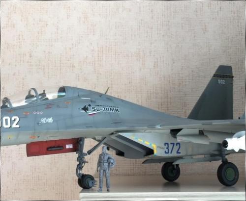Trumpeter 1/32 -30