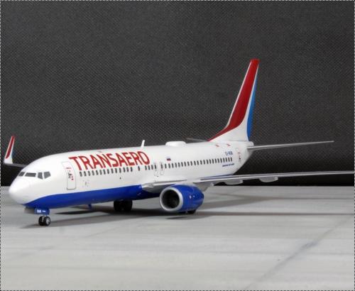  1/144 Boeing 737-800 TRANSAERO