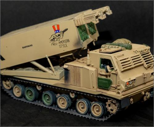 Dragon 1/72 M270 MLRS w/M26 Rocket Pods