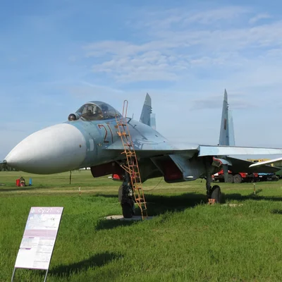 Су-27П ВВС Беларуси - музей ДОСААФ Могилев