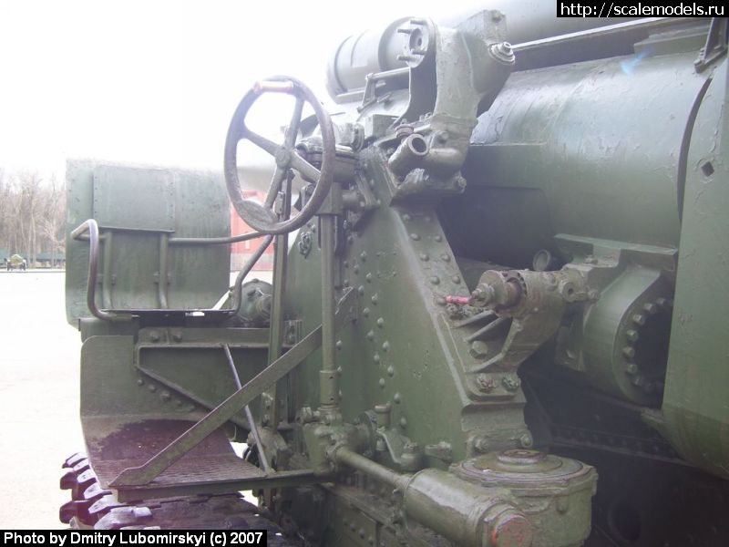w_cannon_203mm_47.jpg