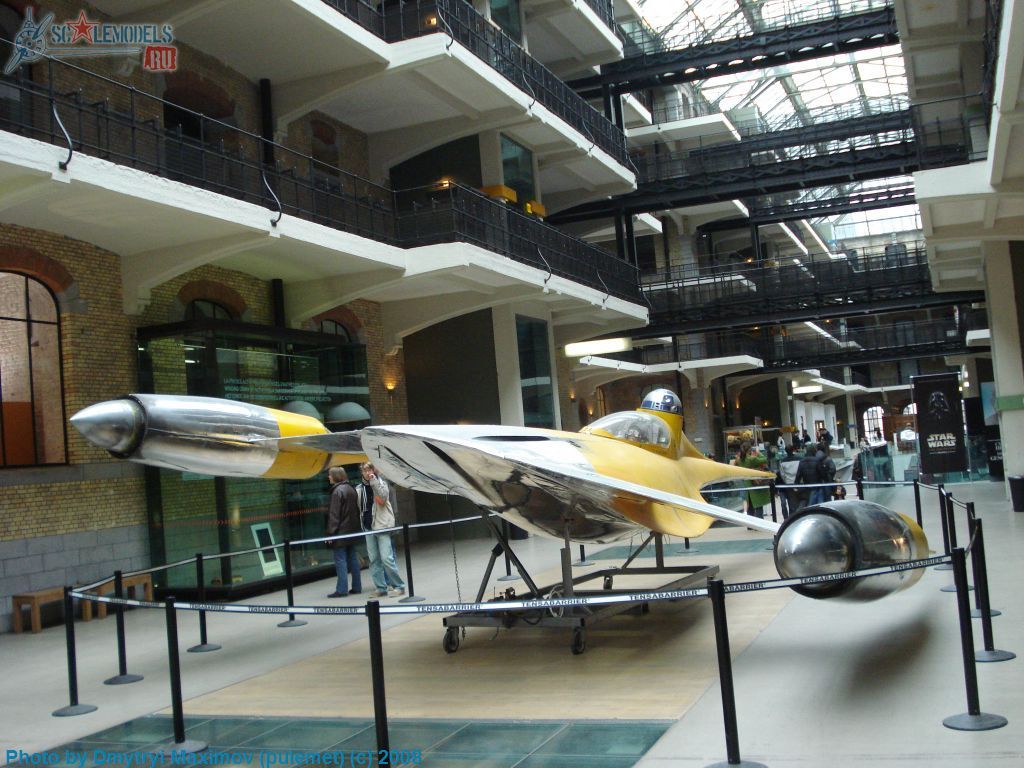 m_starwars_museum_04.jpg