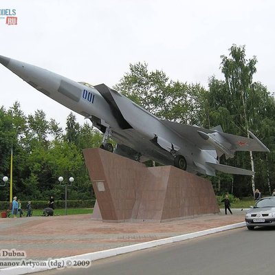МиГ-25 (Дубна)