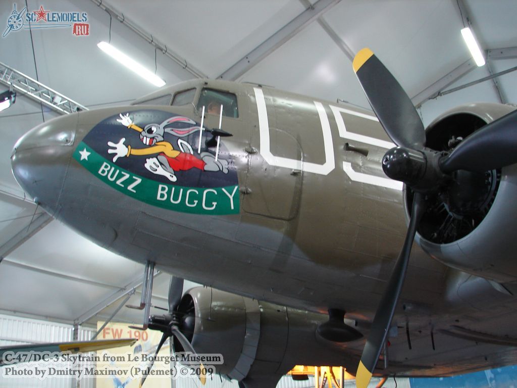 C-47/DC-3 Skytrain (Ле Бурже)